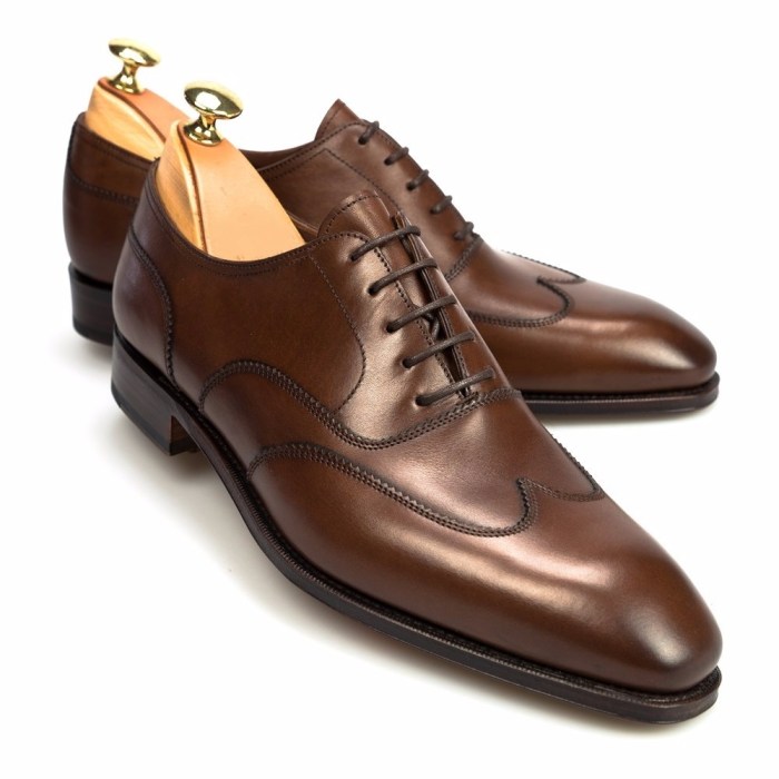 Mens brown patent leather dress shoes