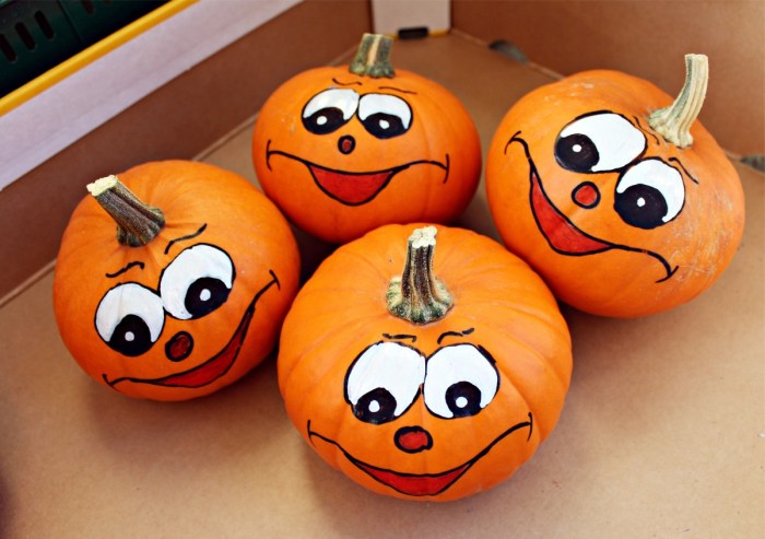 When to start decorating with pumpkins