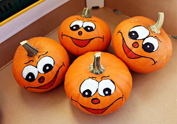 When to start decorating with pumpkins